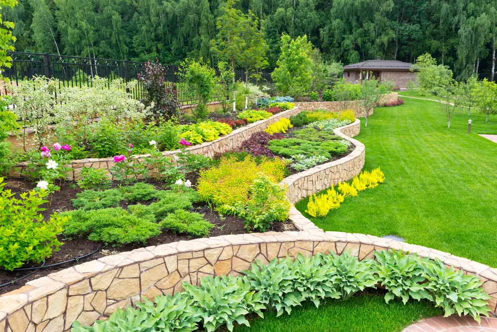 Laytonscape landscaping project in Utah showing stone retaining walls and award-winning garden design